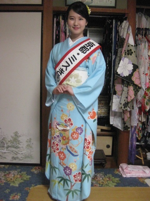 金沢着付け処　おしゃれ工房 金沢での着付けなら安心してプロにお任せ下さい♪サービス・メニュー欄で写真掲載ございます♪